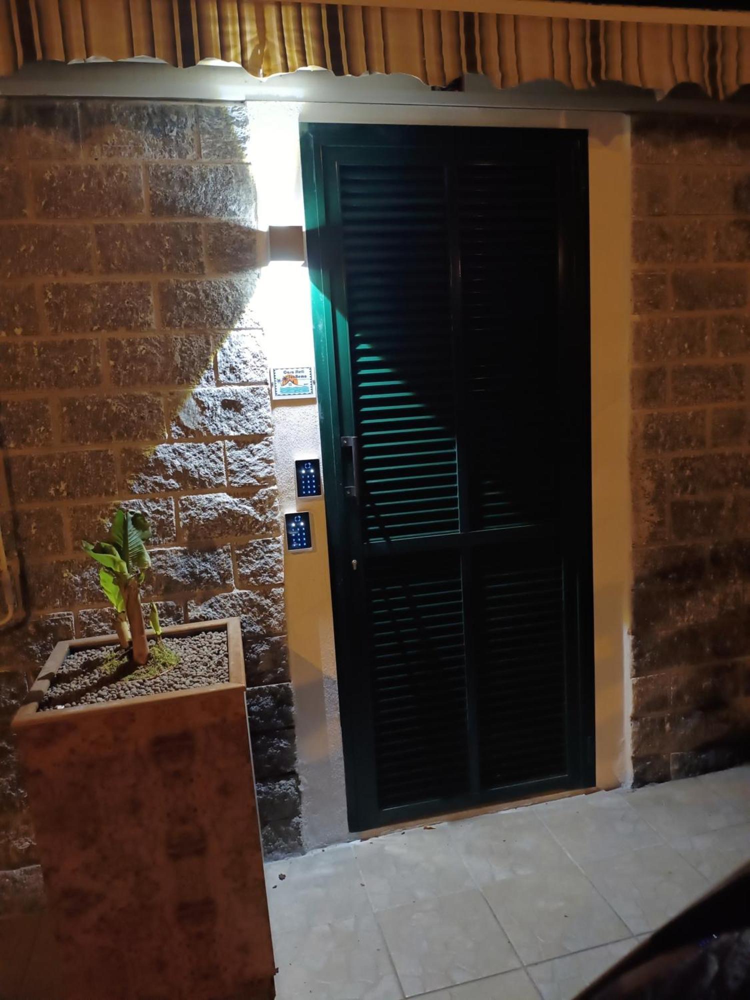 Casa Stefi Sunremo - Parcheggio Privato, 500 Mt Dalla Spiaggia Санремо Екстер'єр фото